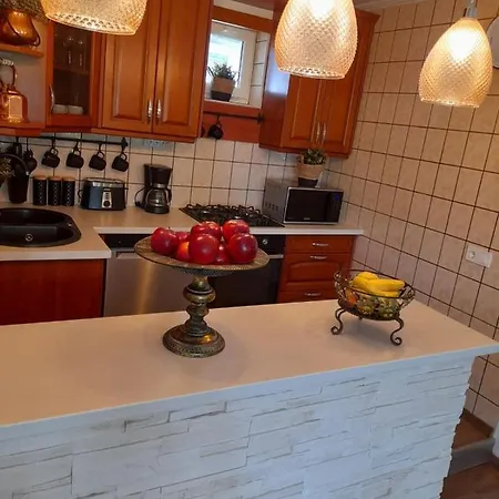 Melánia Vonyarcvashegy